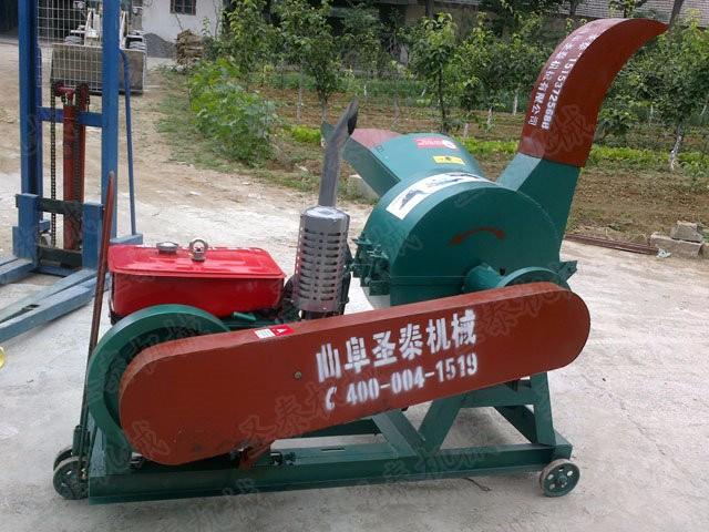 大型鍘草揉搓機(jī)