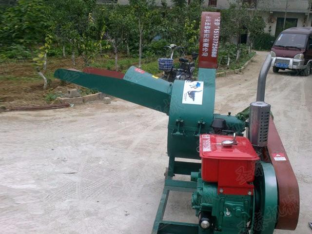 鍘草揉搓機(jī)