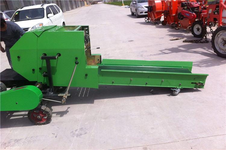 上下分機內(nèi)有異物，打捆包膜一體機長期使用，又未能及時清潔與保養(yǎng)，致使機器內(nèi)積有贓物，使送帶不順暢自如，應(yīng)多作清潔保養(yǎng)