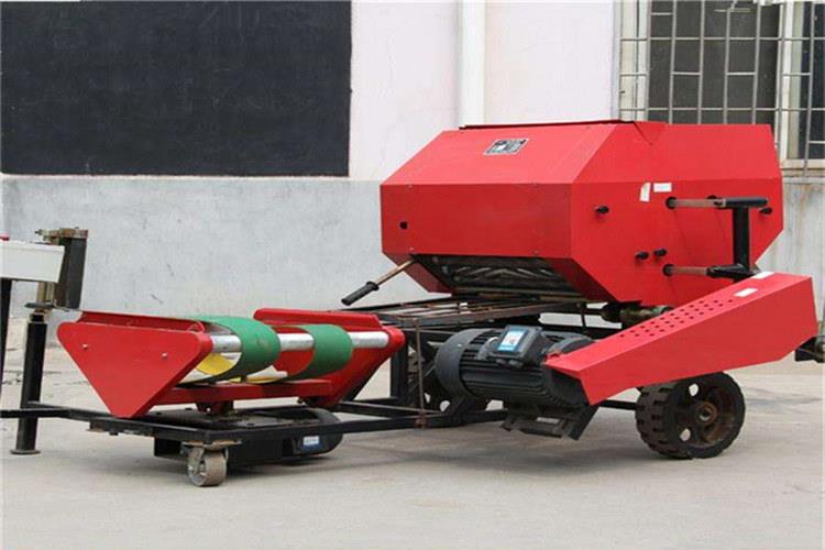 減速機使用前必須加一次齒輪油，此后每四個月更換一次