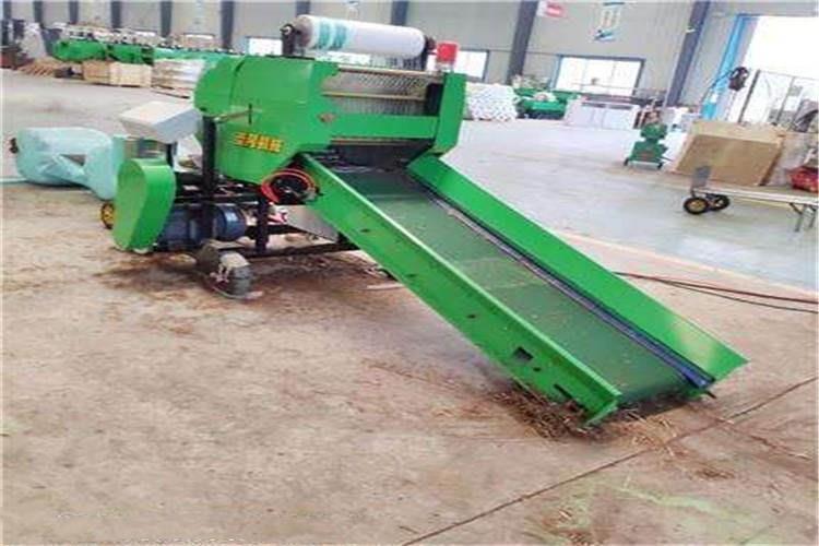 每次啟動(dòng)前也不要忽視對(duì)青貯打捆機(jī)線(xiàn)路的檢查